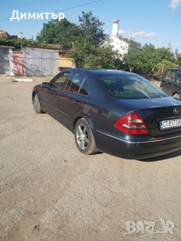Продавам Мерцедес Е класа 220CDI, снимка 7 - Автомобили и джипове - 41593313