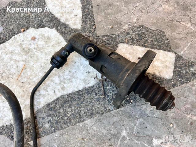 1K0721261L. Долна помпа съединител за Сеат Алтеа 1.9 Tdi. 105кс. 5 скорости