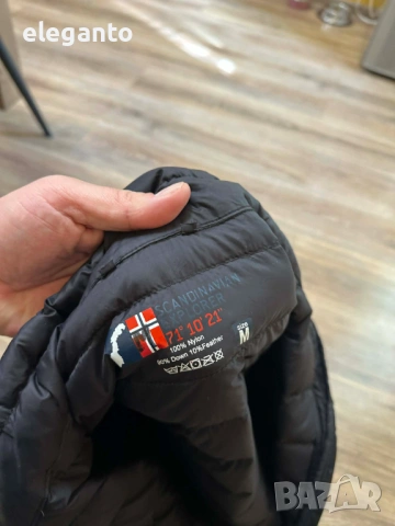 Висок клас мъжка пухенка Scandinavian Explorer Hoodless Ultra Light Down Jacket , M размер , снимка 10 - Якета - 53707941
