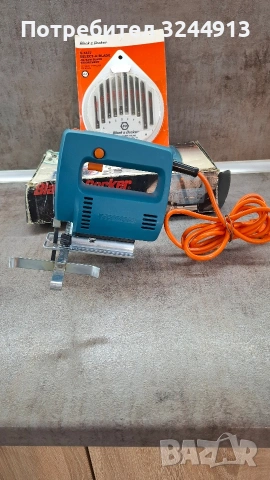 Прободен трион Black Decker 