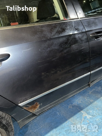 VW Passat b6 комби, снимка 7 - Автомобили и джипове - 51759240
