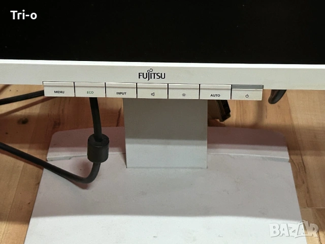 Монитор FUJITSU B22W-6 LED, снимка 5 - Монитори - 53306809