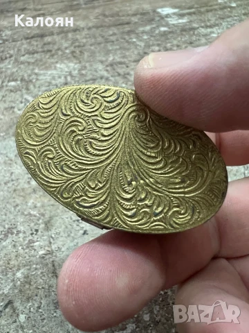 Кутийка малка инкрустирана с цветни конци и мъниста , снимка 3 - Други - 51413301