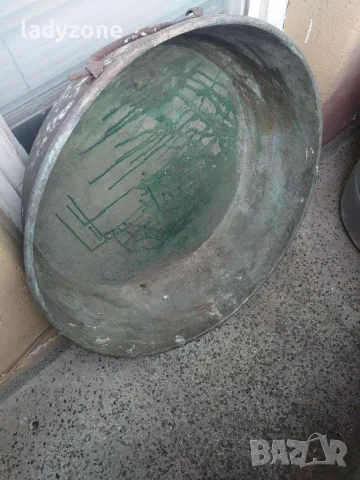 Стара тава за лютеница 
