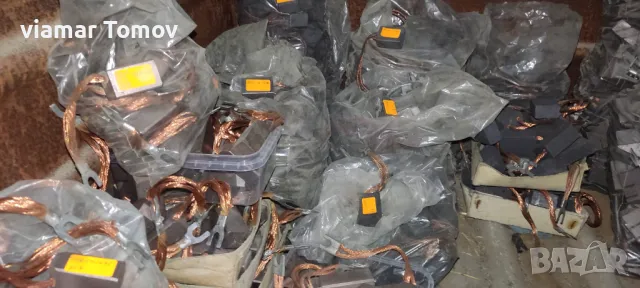 графитни четки, снимка 14 - Електродвигатели - 49365379