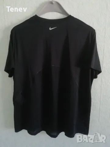 Nike Running оригинална нова дамска черна спортна тениска XL , снимка 2 - Тениски - 47901382