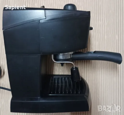 Кафемашина DeLonghi., снимка 4 - Кафемашини - 49654957