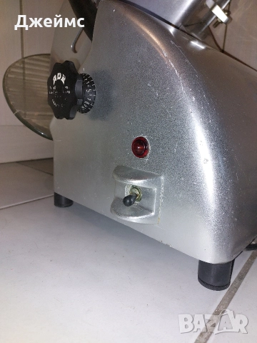 Немска колбасорезачка АDE/ 25 см нож, снимка 4 - Обзавеждане на кухня - 52864281