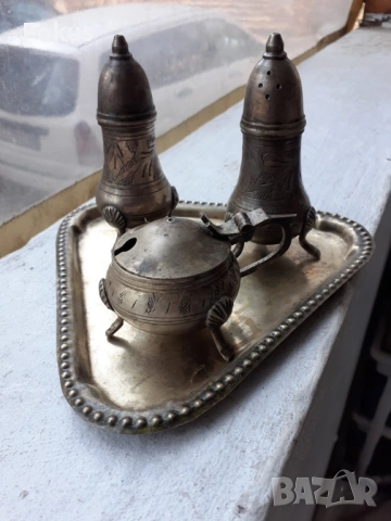 Стар антикварен бароков комплект малки солнички