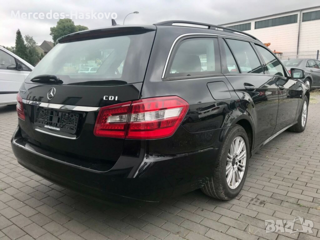 Mercedes-Benz E 220, снимка 2 - Автомобили и джипове - 36209433