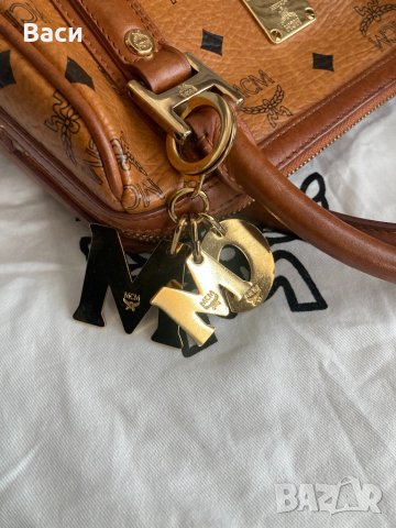 MCM оригинална чанта, снимка 7 - Чанти - 42096989