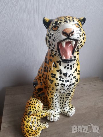 Красив голям порцеланов леопард с малкото си, снимка 4 - Антикварни и старинни предмети - 35927040