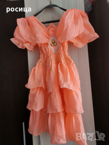 Уникална рокля , снимка 1 - Детски рокли и поли - 36295880