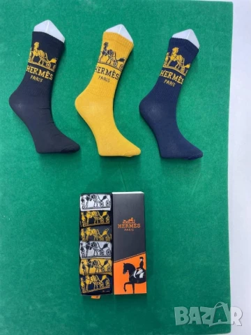 чорапи в кутия hermes burberry polo versace gucci adidas , снимка 9 - Дамски чорапи - 50684811