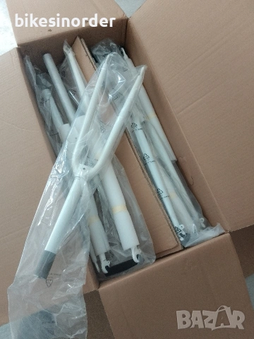 Стоманени висококачествени вилки за бегач. шосе. гравел. хибрид 