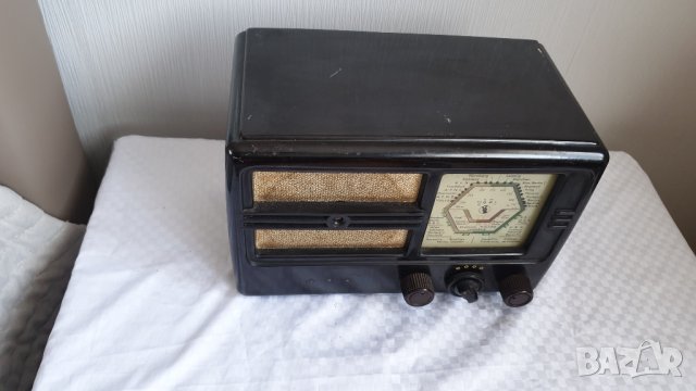 Старо бакелитово колекционерско радио Köln - Lorenz; Berlin, снимка 6 - Антикварни и старинни предмети - 44159015