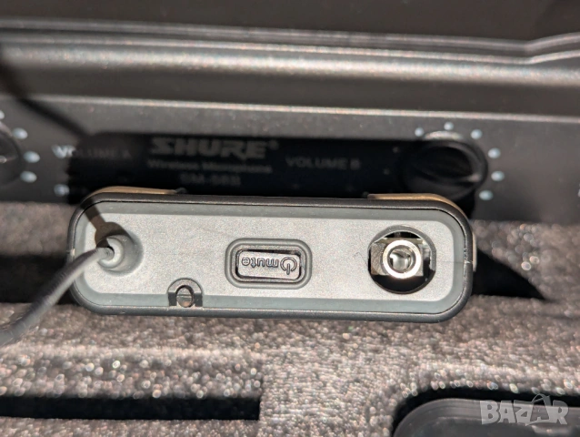 Двойни микрофони Shure headset и брошка без кейса, снимка 12 - Микрофони - 44794922