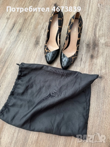 Fendi , снимка 5 - Дамски обувки на ток - 52804437