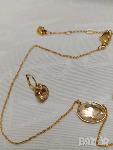 Сваровски колие и обеци Swarovski, снимка 5 - Колиета, медальони, синджири - 47995418