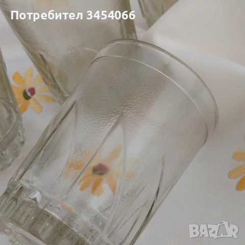 Стъклени чаши от 80те години. , снимка 2 - Чаши - 51083543