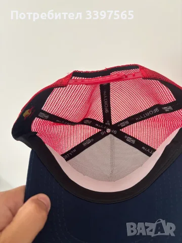 Чисто нова шапка с козирка Red Bull Racing Trucker New Era 9FORTY Formula 1, снимка 5 - Шапки - 55940821