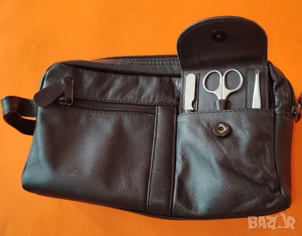 Мъжка компактна чанта / тип борсета/ от естествена телешка кожа.  25/15/9 см

