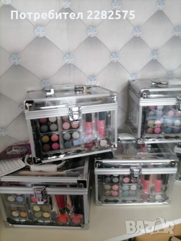 Прозрачни куфарчета с гримове с немско качество , снимка 7 - Коледни подаръци - 34752977