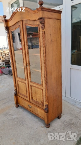 Витрина антикварна масив, снимка 3 - Секции и витрини - 53744985