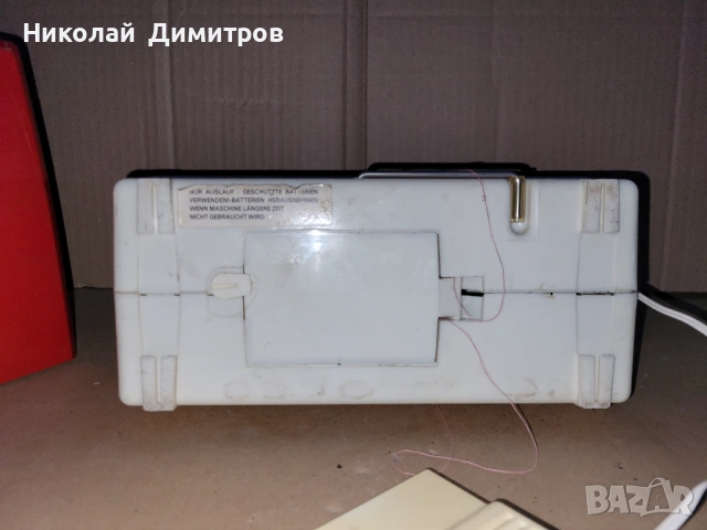  Продавам малка шевна машина Singer  Lockstitch, снимка 3 - Други машини и части - 53265396