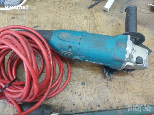 Ъглошлайф макита GA 6021, снимка 4 - Други инструменти - 34008271