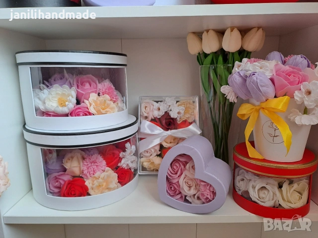 Рамки с рози, цветя пластичен сапун, кутии, снимка 6 - Подаръци за мъже - 53745555
