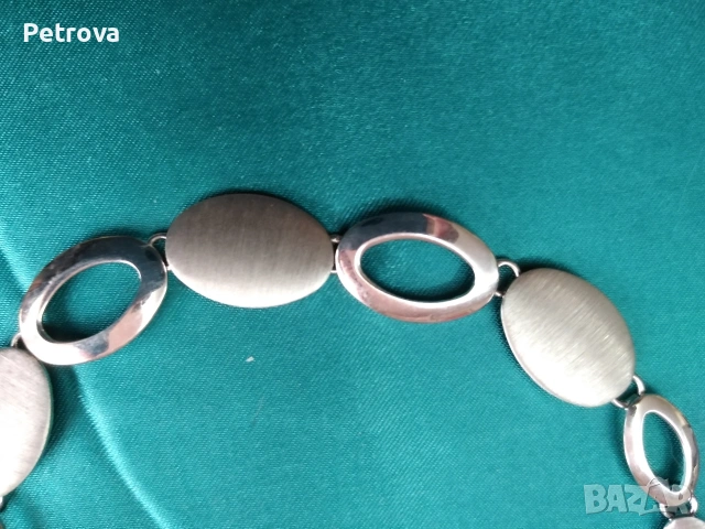 Елегантно сребърно колие, снимка 2 - Колиета, медальони, синджири - 53133382