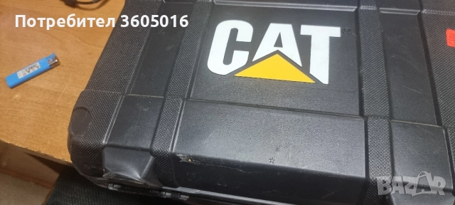 Електрически перфоратор CAT DX26, снимка 3 - Перфоратори - 52090830