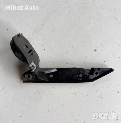 Държач броня калник BMW E90 91