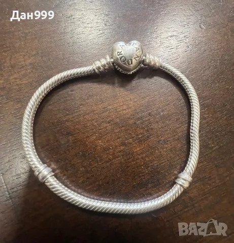 Оригинална сребърна гривна Pandora, снимка 2 - Гривни - 56183051