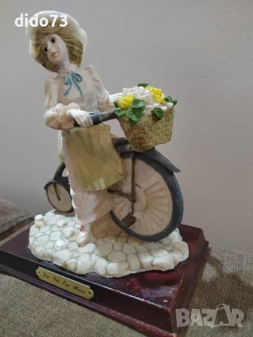 Момичето с велосипеда., снимка 3 - Статуетки - 49759307