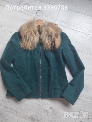 Alessa късо палто  с яка от естествен косъм , снимка 5 - Палта, манта - 51600996