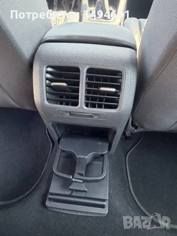 VW Golf V 1.4TSI , снимка 8 - Автомобили и джипове - 56038517
