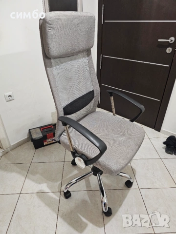 Офис стол, снимка 4 - Столове за офис - 53050385