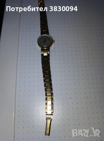 Дамски часовник Чайка, снимка 9 - Антикварни и старинни предмети - 53641250