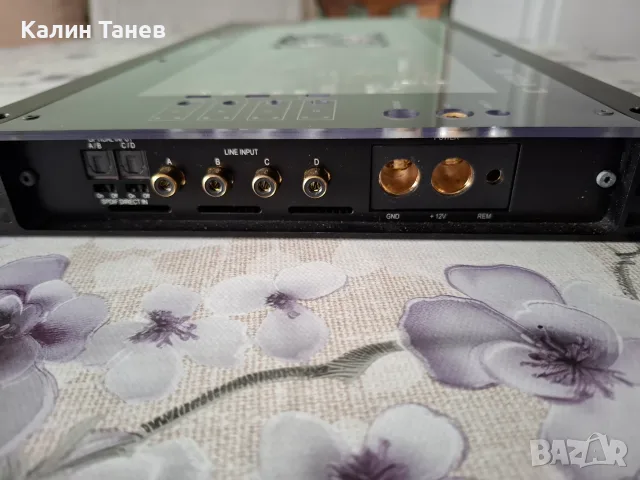 Продавам Hi-End автомобилен усилвател Helix C-Four, снимка 4 - Аксесоари и консумативи - 56280709