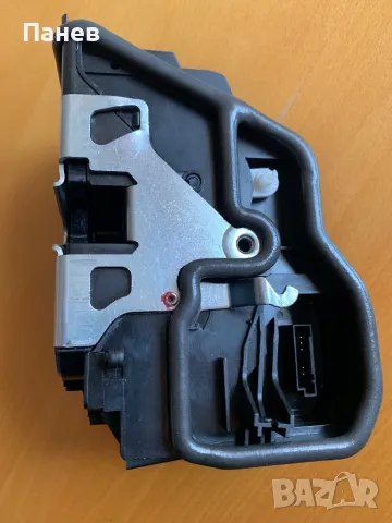 Задна лява брава за BMW 3 серия  Е90/91, снимка 2 - Части - 49015058