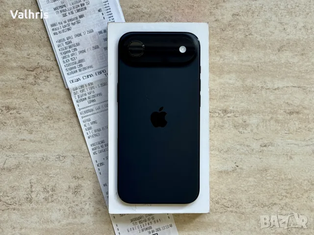 Apple iPhone  17 Air 256GB / Black / 100% батерия / НОВ! / 2г. Гаранция!