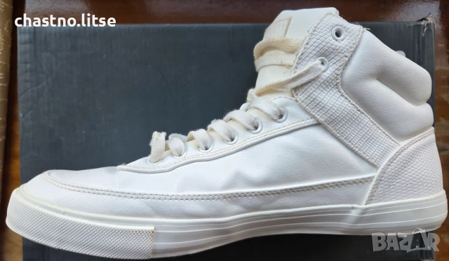 Високи, бели, мъжки маратонки Pull&Bear, снимка 2 - Маратонки - 50760666