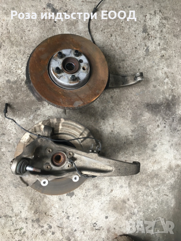 Шенкел със спирачен диск bmw 650 F06, снимка 3 - Части - 44556547