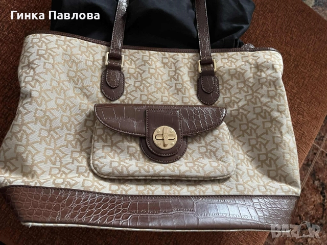 Дамска чанта DKNY, снимка 2 - Чанти - 52164638