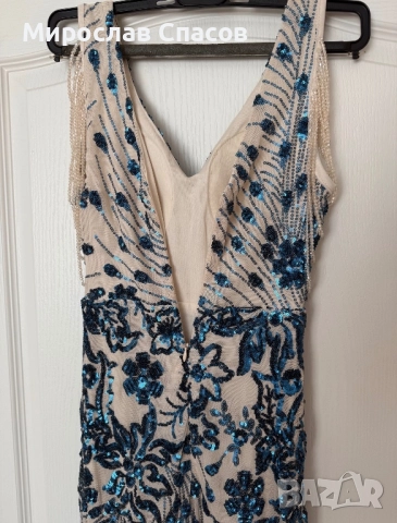 Дамска официална рокля Kalinnu - бежова с тюркоазени пайети. Размер S, снимка 2 - Рокли - 52401095