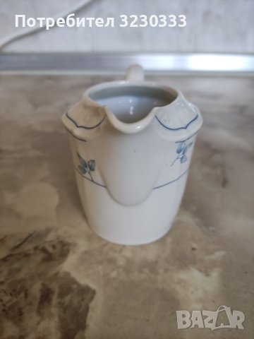 Порцеланова латиера , снимка 3 - Прибори за хранене, готвене и сервиране - 41764349