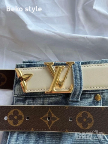 Двулицев колан  Louis Vuitton  Естествена кожа 