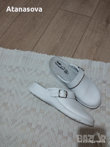 Продавам ортопедични чехли от естествена кожа изцяло, италиански , снимка 2 - Чехли - 51706697